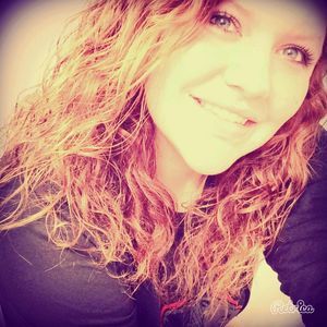 Meet your Posher, Alexis