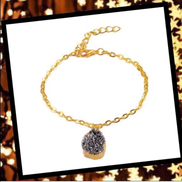 New Gold Druzy Bracelet - Picture 2 of 3