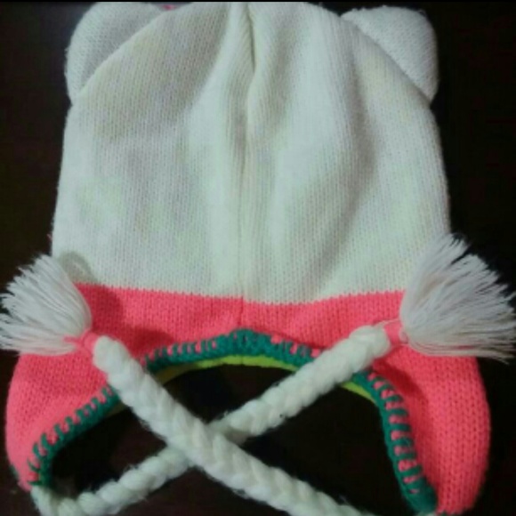 Hello Kitty Beanie - Picture 4 of 4