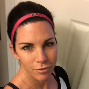 Meet your Posher, Ambee