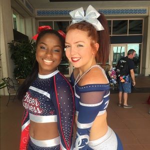 Meet your Posher, Delaney