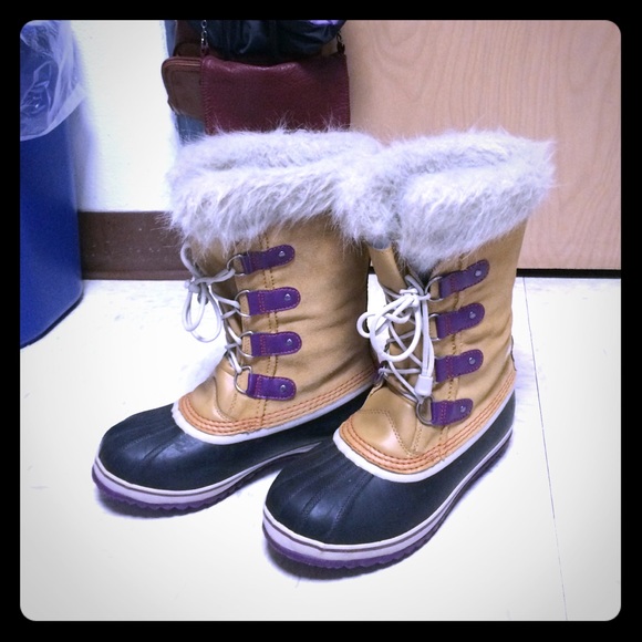 SOREL winter boots