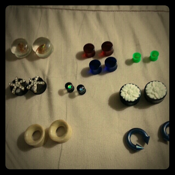 Plugs 0g,  9/16,3/4, and 7/8ths