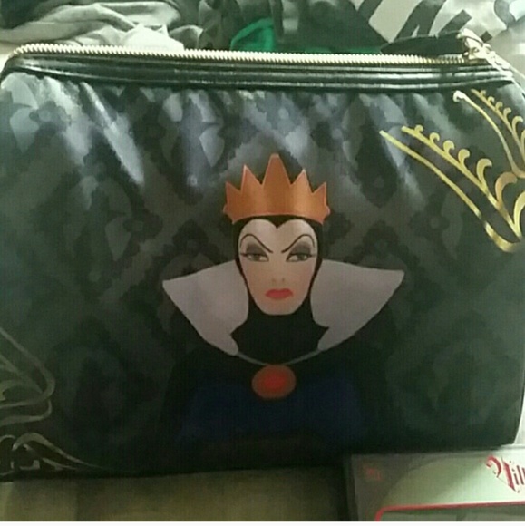 Evil Queen make up bag for @zm5stars