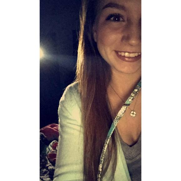 Meet your Posher, Savannah