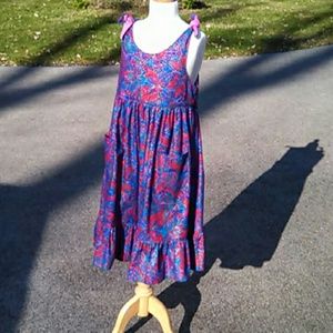 Shoulder-tied girl's dress