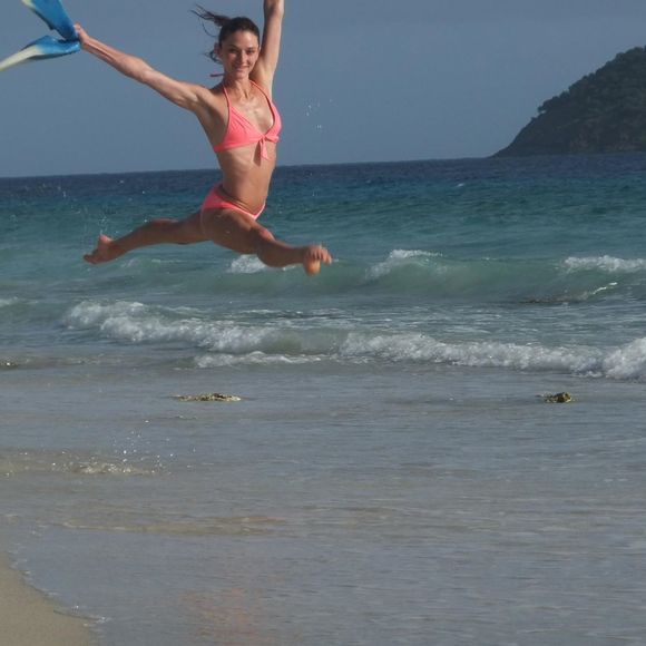 Meet your Posher, Christine - Picture 1 of 1