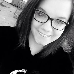 Meet your Posher, Carrie