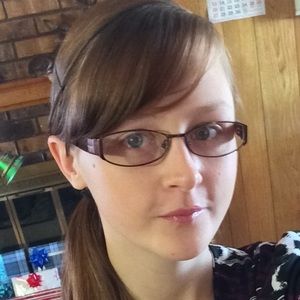 Meet your Posher, Elena