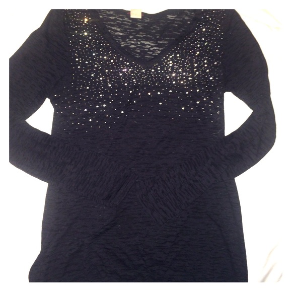 Black burnout long sleeve