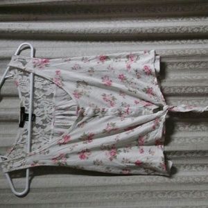 Floral lace crop top