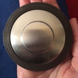 BECCA Shimmering Skin Perfecter in Champagne Pop