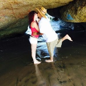 Meet your Posher, Danya