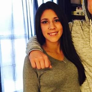 Meet your Posher, Salena