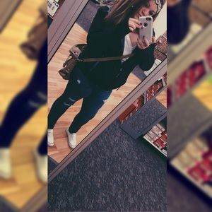 Meet your Posher, Cami