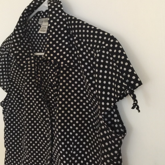 Reduced!!! Black & white Polka Dot Sleeve Blouse - Picture 3 of 4