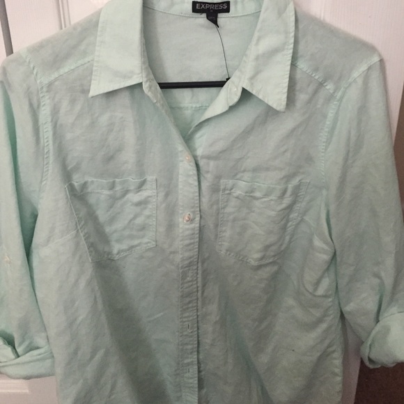 Button down shirt only wore once