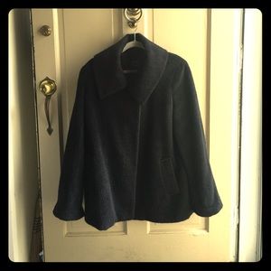 Black wool coat EUC