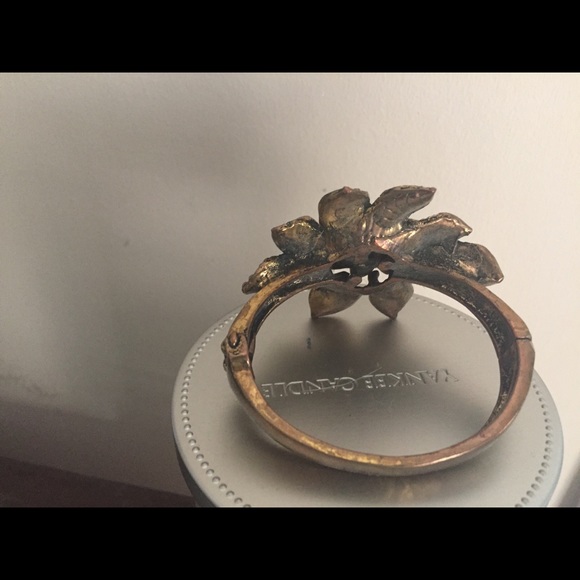Bracelet - Picture 2 of 2
