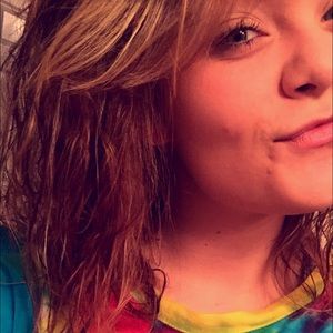 Meet your Posher, Brianna