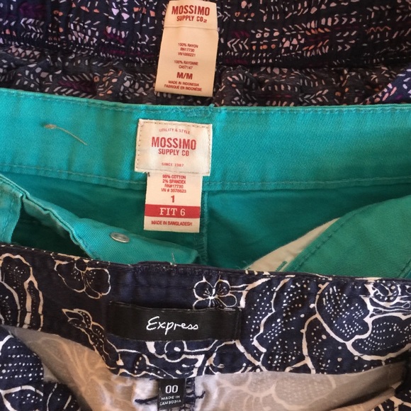 Shorts bundle ** willing to sell as separates - Picture 2 of 2