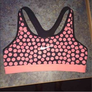 Nike Pro Sports Bra