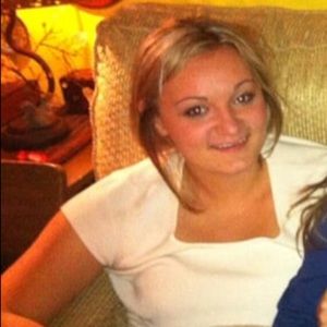 Meet your Posher, Claire