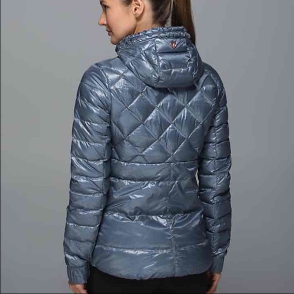 NWT! Lululemon Fluffin Awesome Jacket size 6.