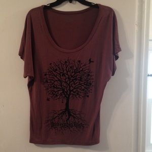 Brown shirt sleeve shirt