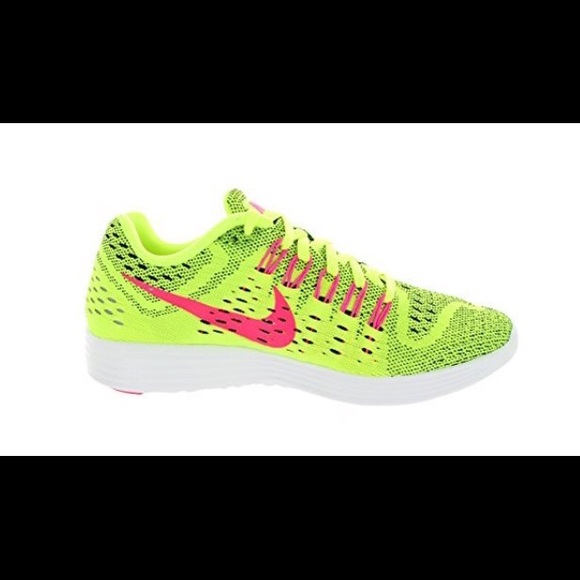 Nike lunartempo running shoe. Size 7. Neon - Picture 2 of 4