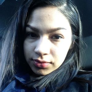 Meet your Posher, Celina