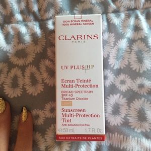 Clairins tinted sunscreen in light