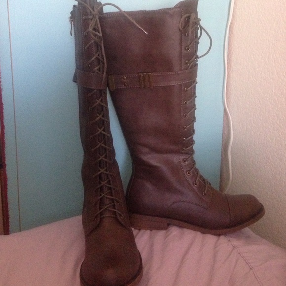 Luxe by JustFab riding boots - Picture 2 of 2