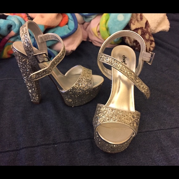 I am selling because I don't need these shoes