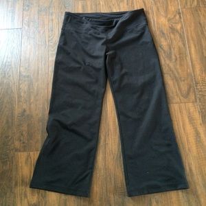 CAbi Capris [reserved for @tktyoga ]