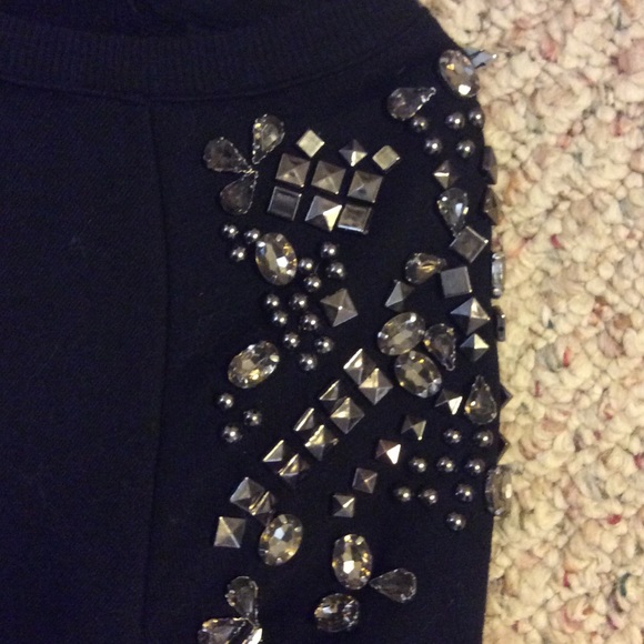 Sweater - Picture 2 of 4