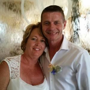 Meet your Posher, Lora