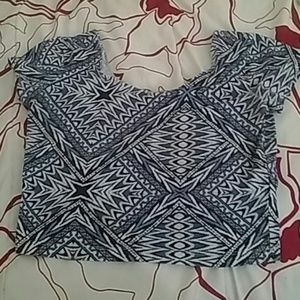 Crop Top -Garage