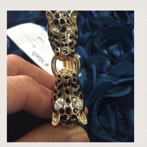 🆕 Listing Leopard Bangle