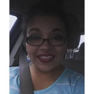 Meet your Posher, Micaela