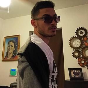 Meet your Posher, Duayne