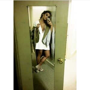 Sale! 😍 Steve Madden Nude lace up heels.