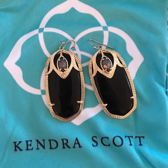 Kendra Scott limited edition Darcy earring