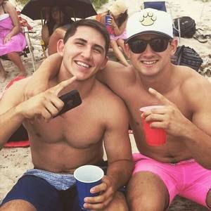 Meet your Posher, Andres