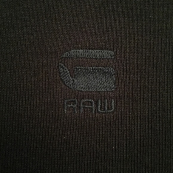 Gstar raw v-neck 🔴SOLD🔴 - Picture 2 of 4