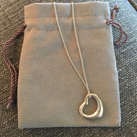 Tiffany & co Elsa Peretti open heart necklace