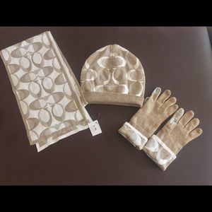 Coach Winter Set