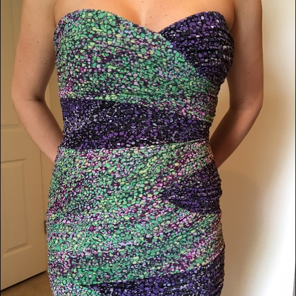 BCBG sweetheart Cut Dress in Multi Color Print - Picture 3 of 3