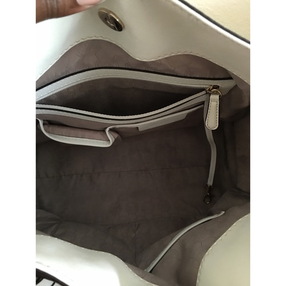 Michael Kors Large Hamilton! - Picture 3 of 3