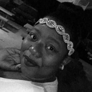 Meet your Posher, Tiara